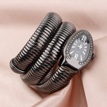 Snake shaped watch Women's fashion bracelet watch Creative quartz watch Personalized bracelet watch