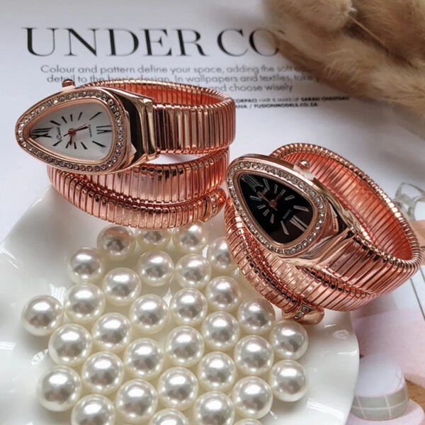 Women's Luxury Quartz Watch - Gold Stainless Steel Bracelet Wristwatch - Image 4