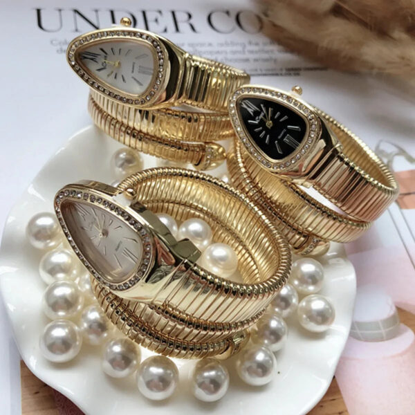 Women's Luxury Quartz Watch - Gold Stainless Steel Bracelet Wristwatch - Image 3