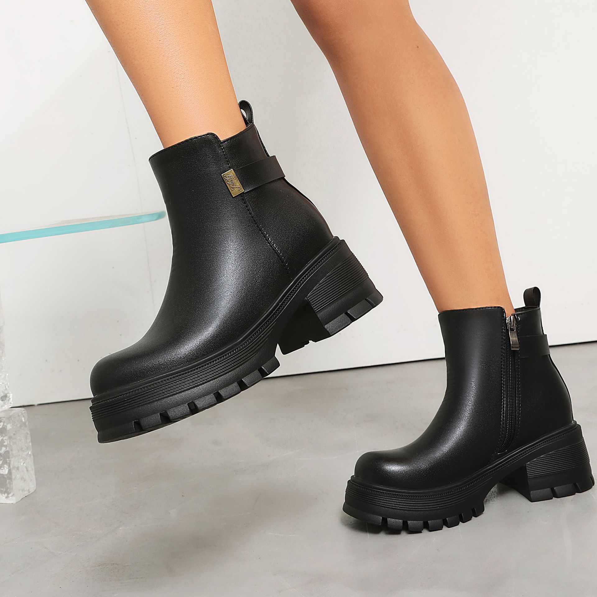 Autumn Winter High Heel Thick Sole 40-43 Large Size Side Zipper Suede Low Cuff Ankle Boots - Image 2