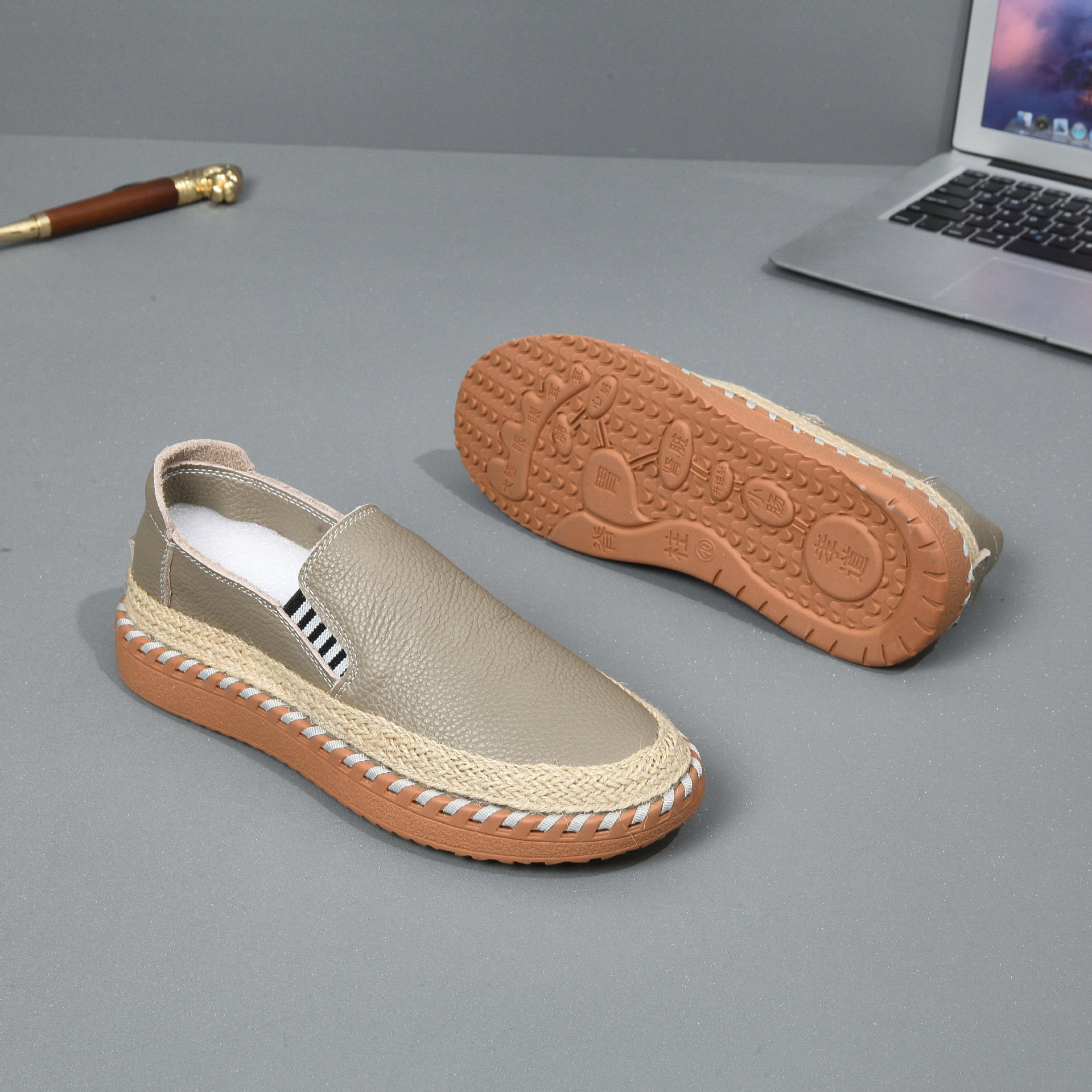 Handmade leather sewn massage shoe toe layer cowhide casual fisherman one foot men's shoes - Image 12