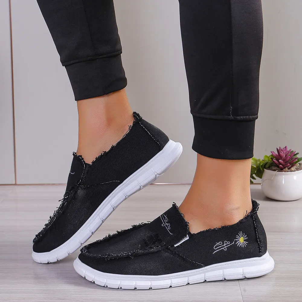 Raw Edge Round Toe Embroidery Flat Slip-Ons - Image 3