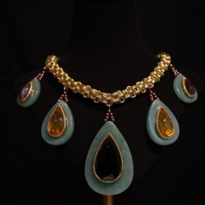 European and American retro heavy-duty woven Cuban thick chain natural stone droplet malachite green exaggerated luxury necklace
